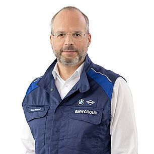 Dr Ulrich Wieland